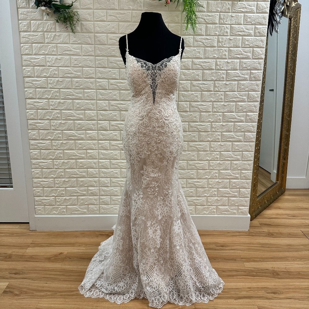 Maggie Sottero Style #IDA Fitted Wedding Gown